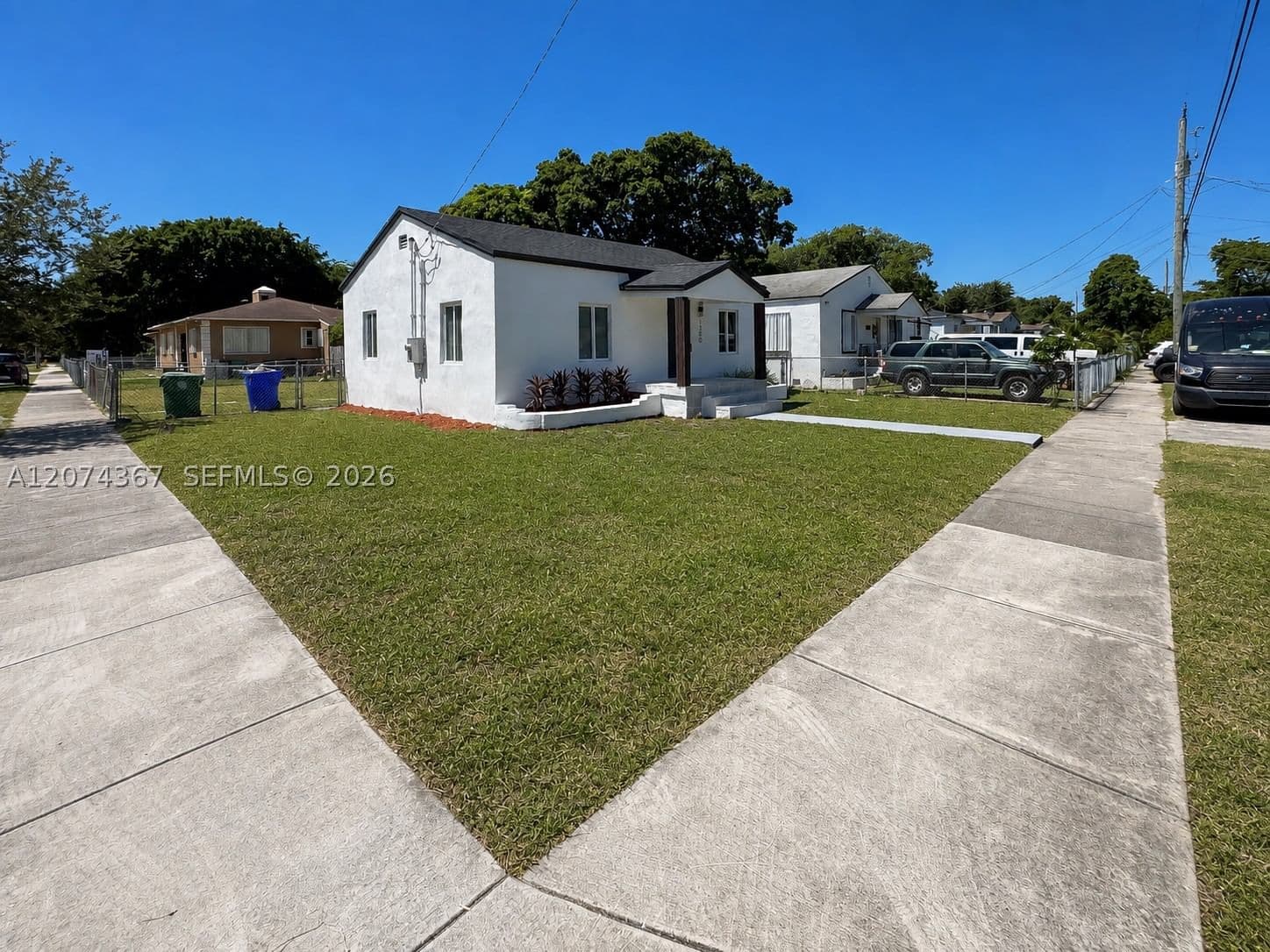 3+1 Müstakil ev — 1300 42nd St, Miami, FL 33142