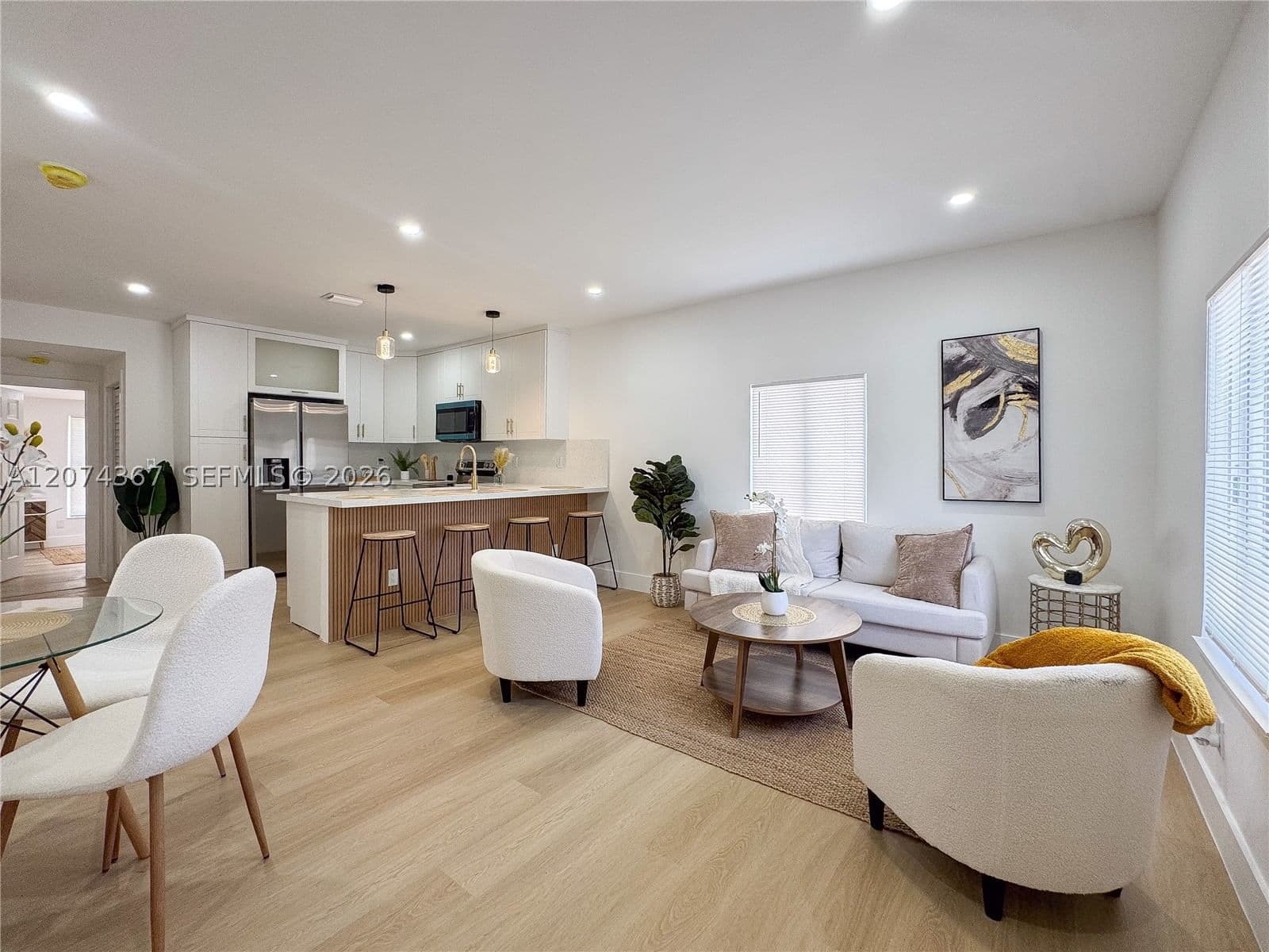 3+1 Müstakil ev — 1300 42nd St, Miami, FL 33142