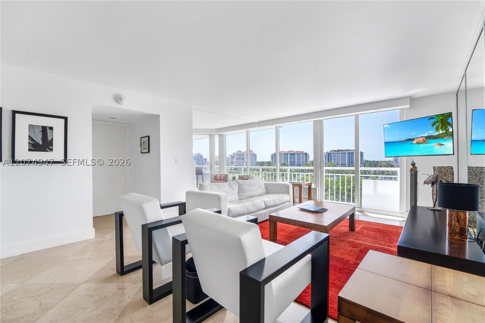 2+1 Condo — 400 Pointe Dr #505, Miami Beach, FL 33139