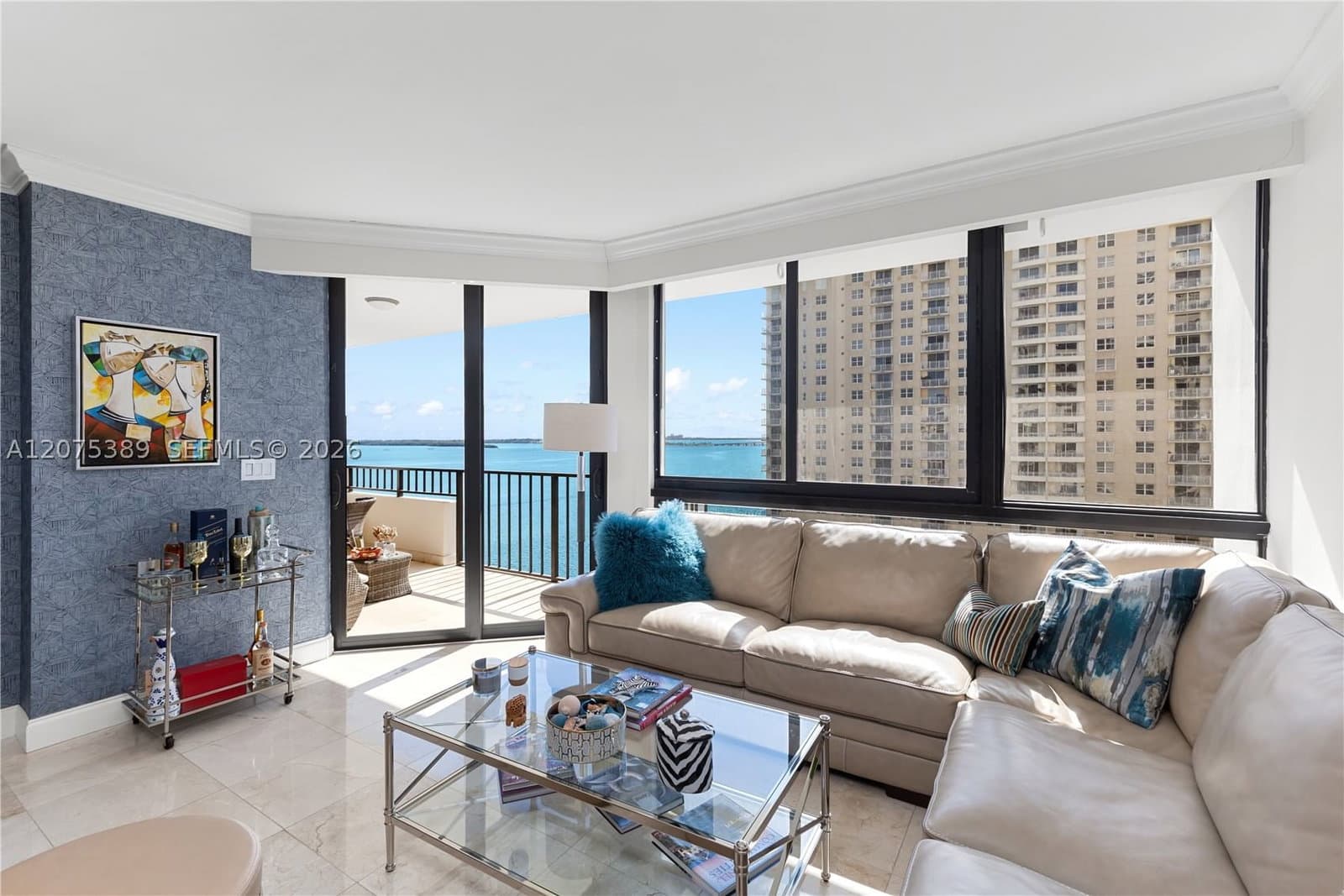 2-bedroom Condo — 520 Brickell Key Dr #A1207, Miami, FL 33131