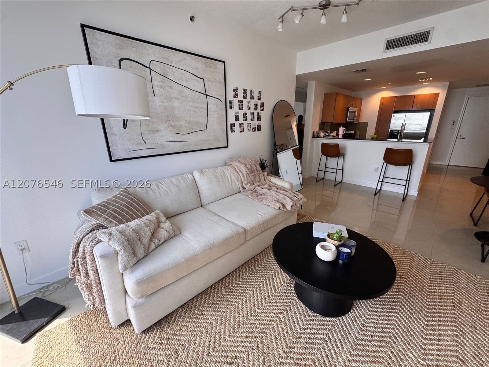2+1 Condo — 1060 Brickell Ave #2407, Miami, FL 33131