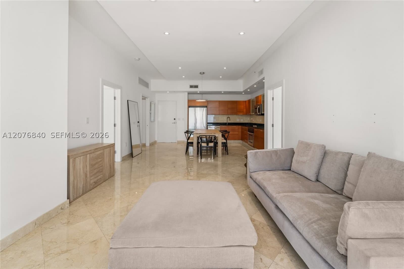 2+1 Condo — 3470 Coast Ave #H2210, Miami, FL 33137