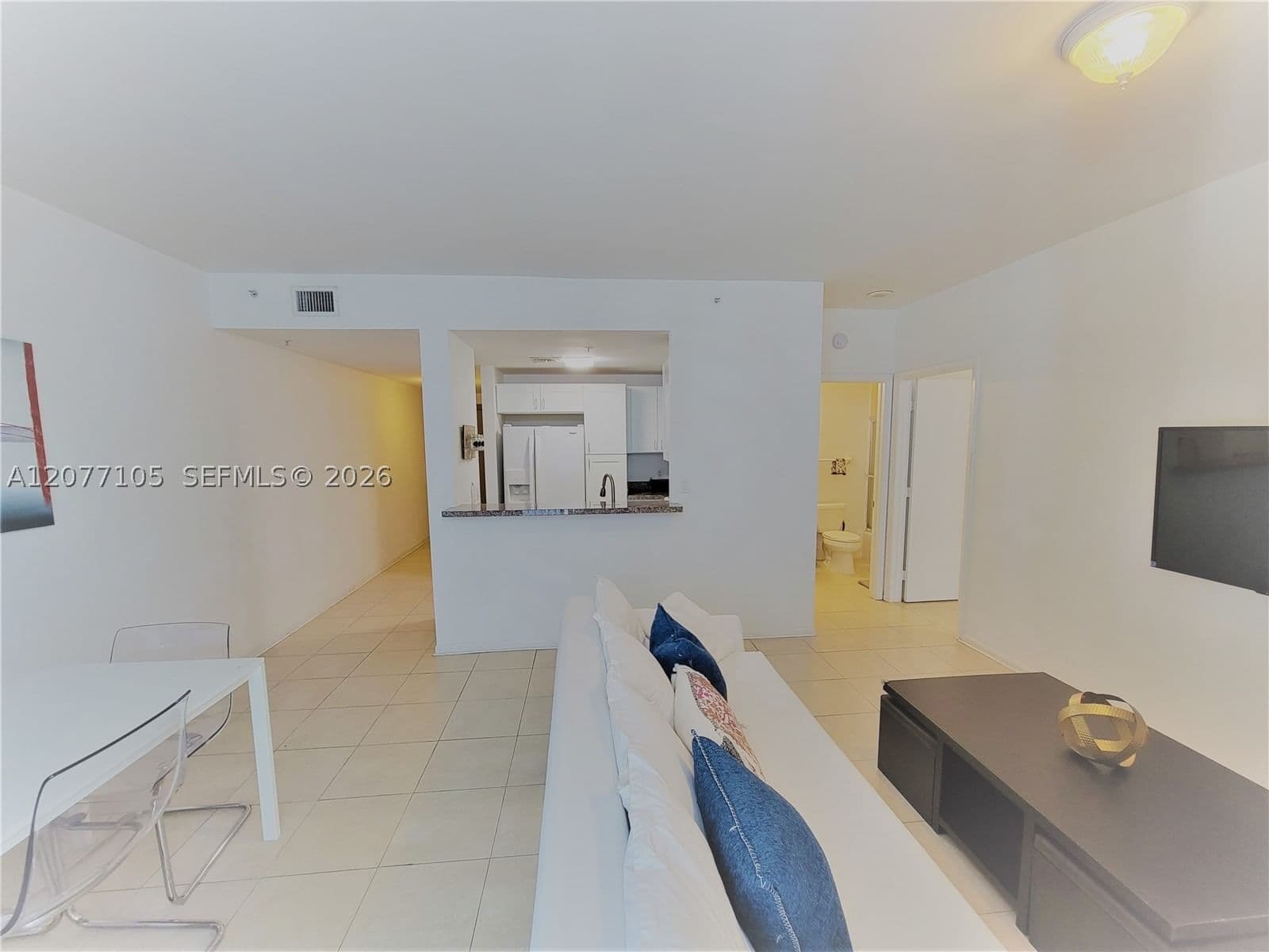 1-bedroom Condo — 185 14th Ter #1101, Miami, FL 33131