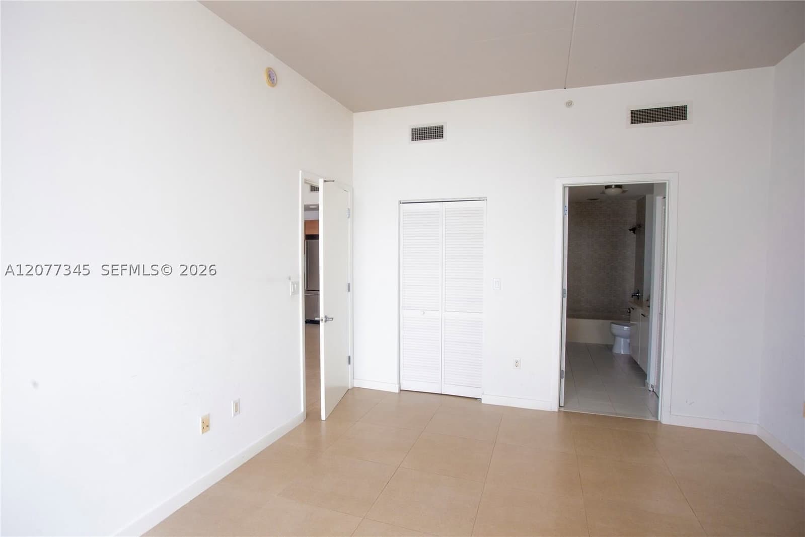 2-bedroom Condo — 3470 Coast Ave #H1213, Miami, FL 33137