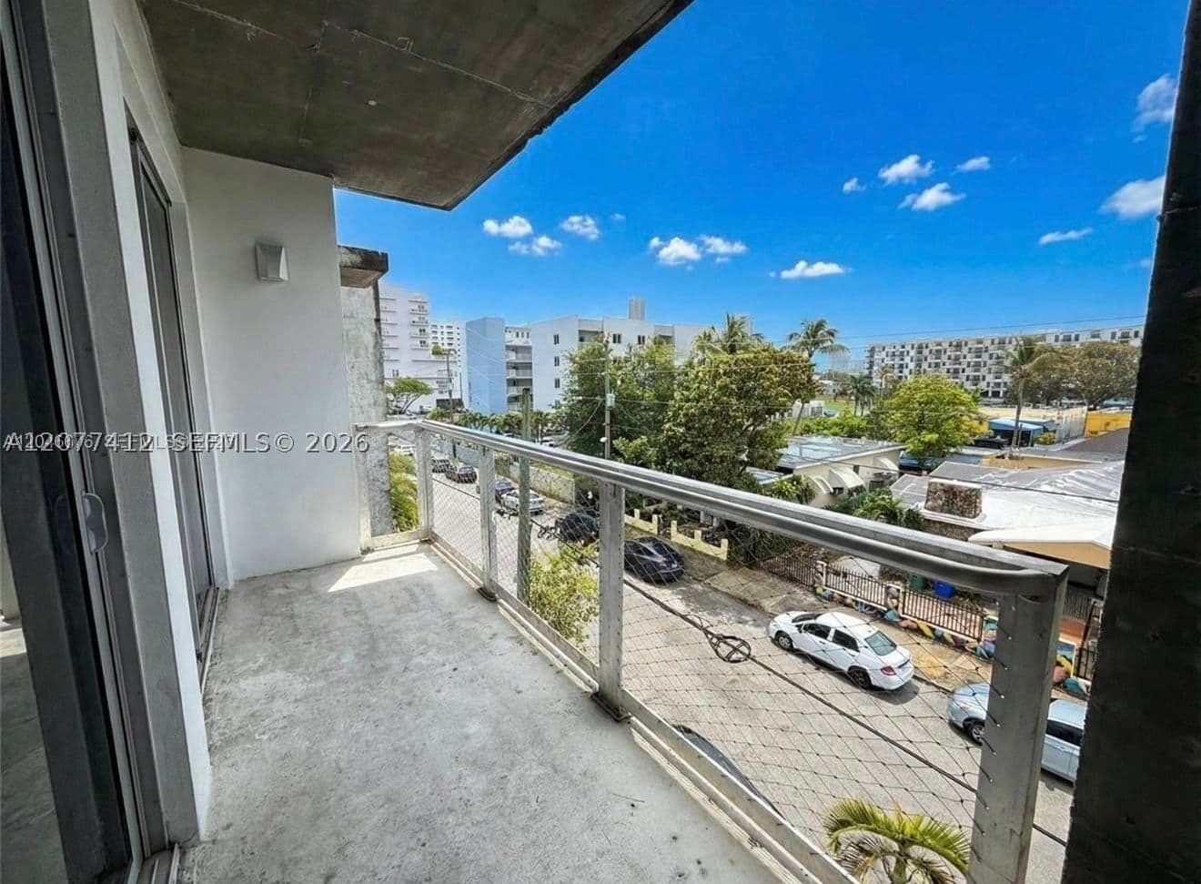 Daire — 765 1st St #301, Miami, FL 33128