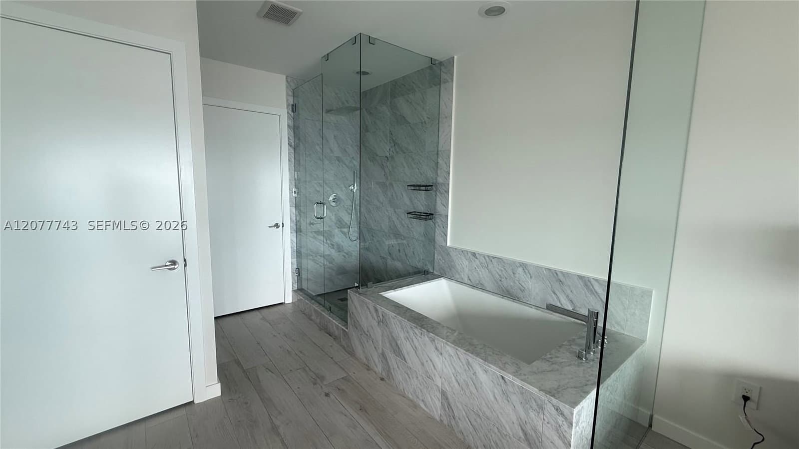 2+1 Condo — 480 31st St #3205, Miami, FL 33137