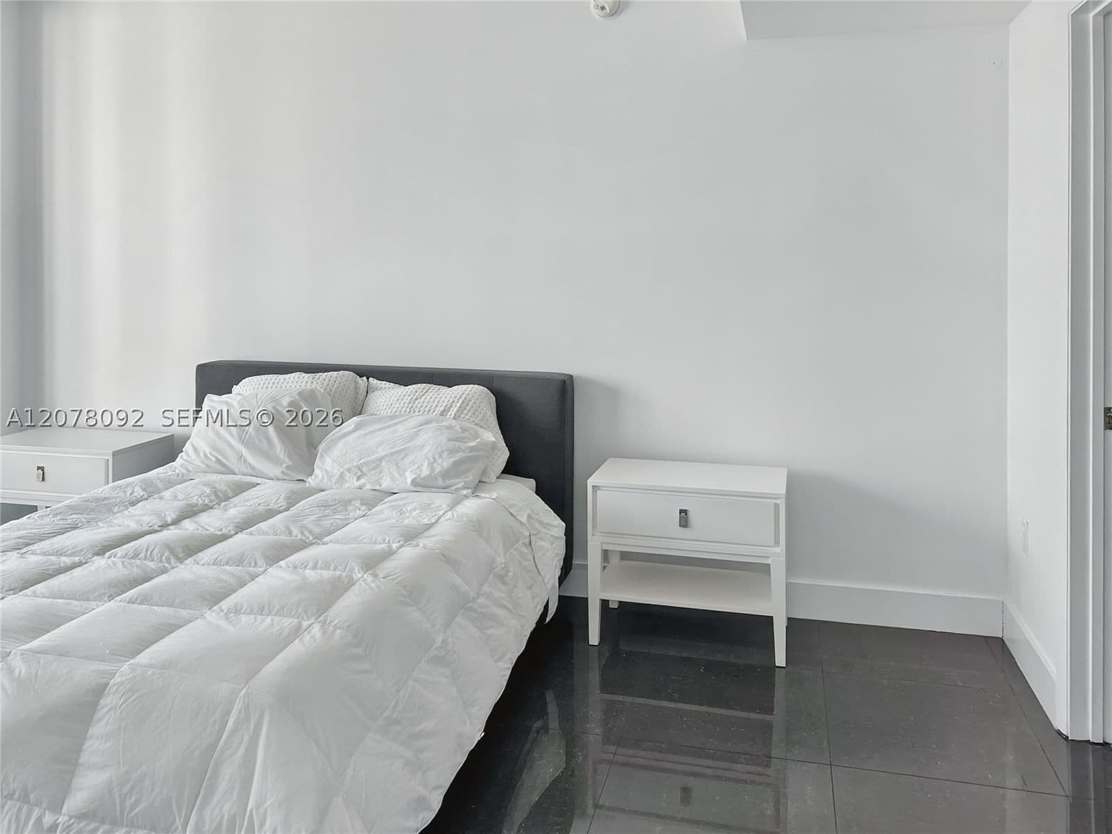 2+1 Condo — 92 3rd St #2602, Miami, FL 33130