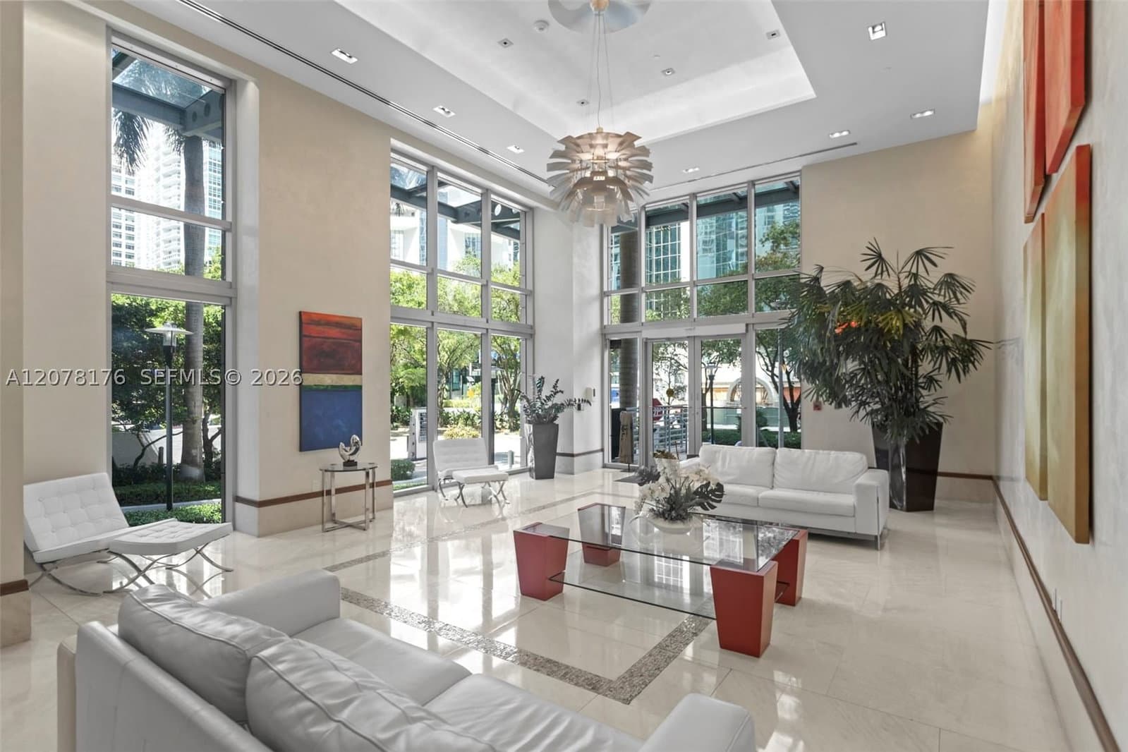2+1 Condo — 1060 Brickell Ave #2601, Miami, FL 33131