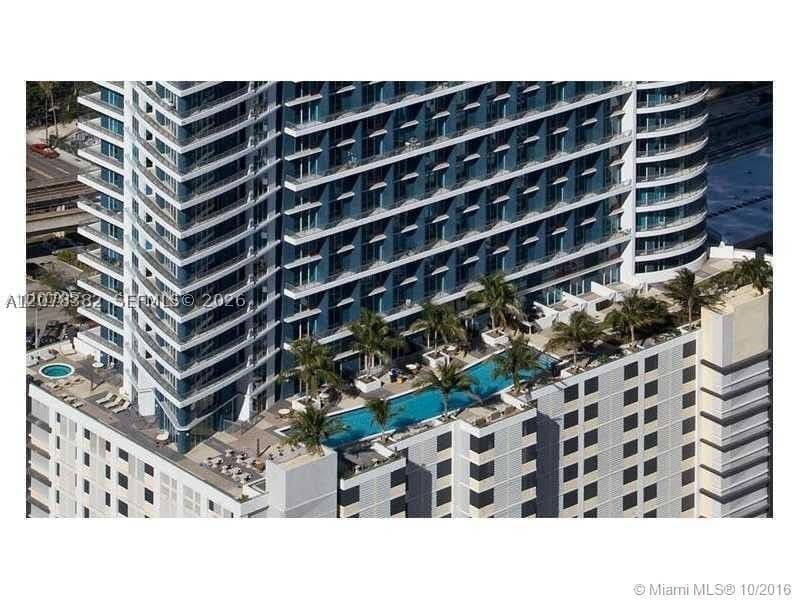 2+1 Condo — 60 13th St #3410, Miami, FL 33130