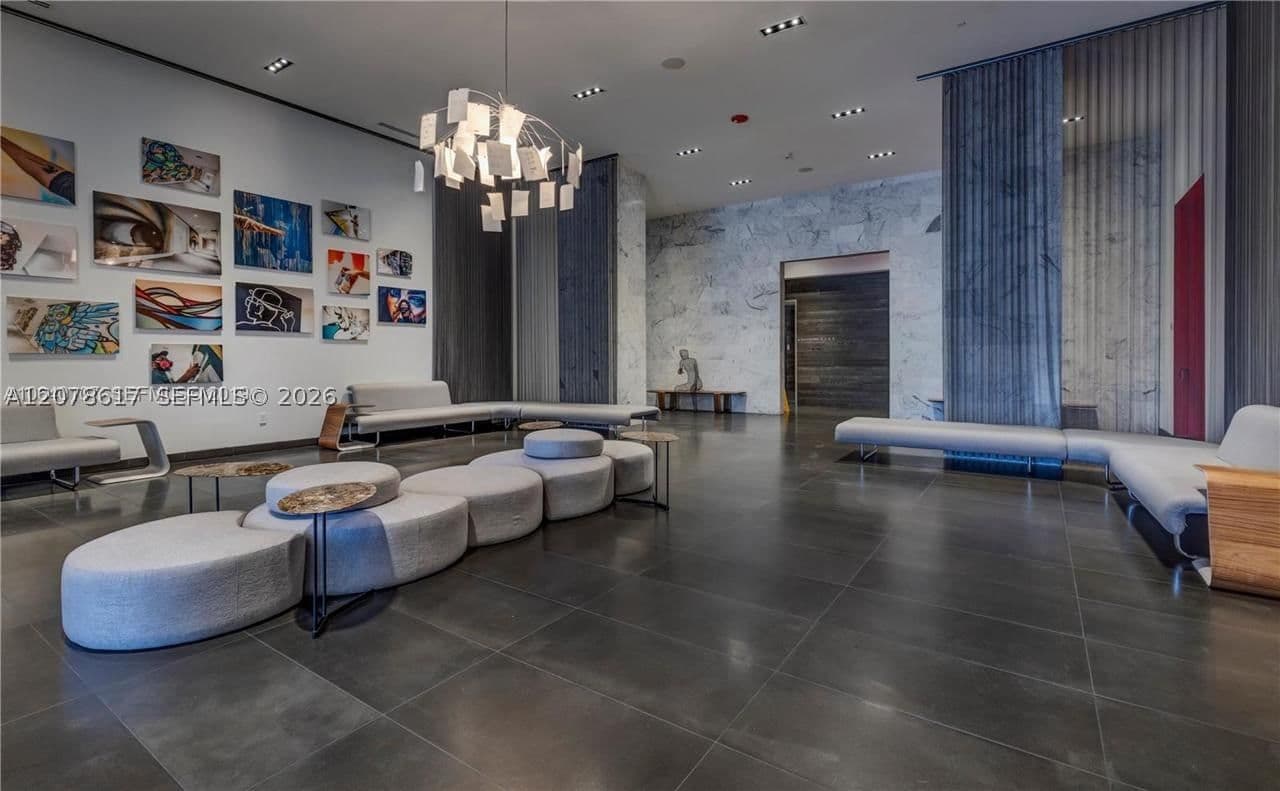 Condo — 1600 1st Ave #1202, Miami, FL 33132