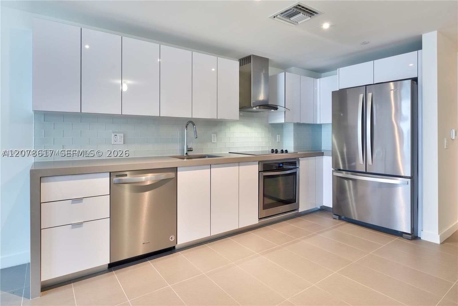 Condo — 1600 1st Ave #1202, Miami, FL 33132