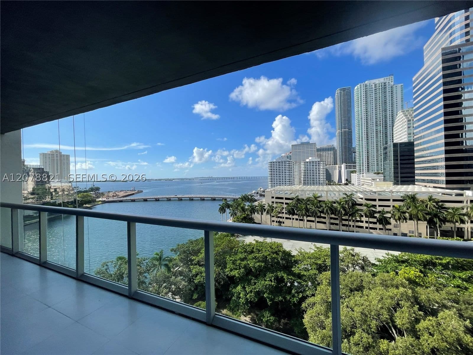 2-bedroom Property — 495 Brickell Ave #1103, Miami, FL 33131