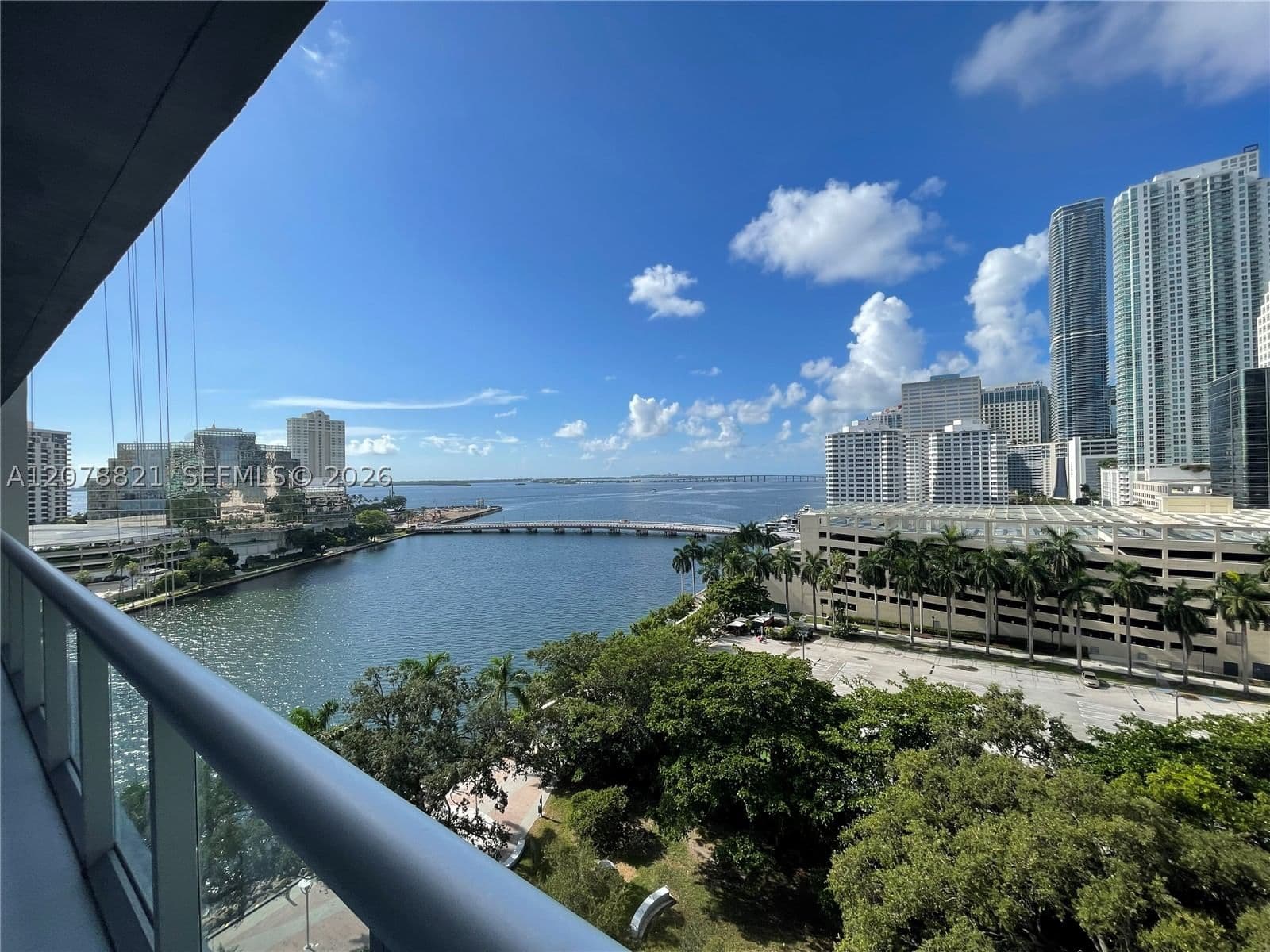 2-bedroom Property — 495 Brickell Ave #1103, Miami, FL 33131