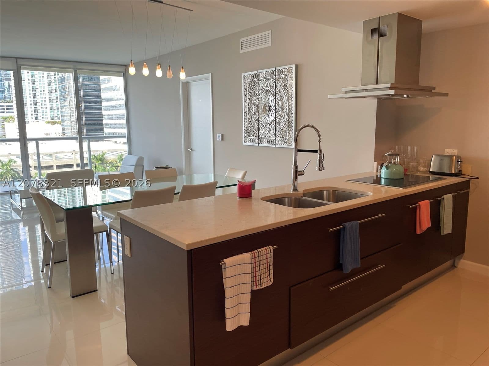 2-bedroom Property — 495 Brickell Ave #1103, Miami, FL 33131