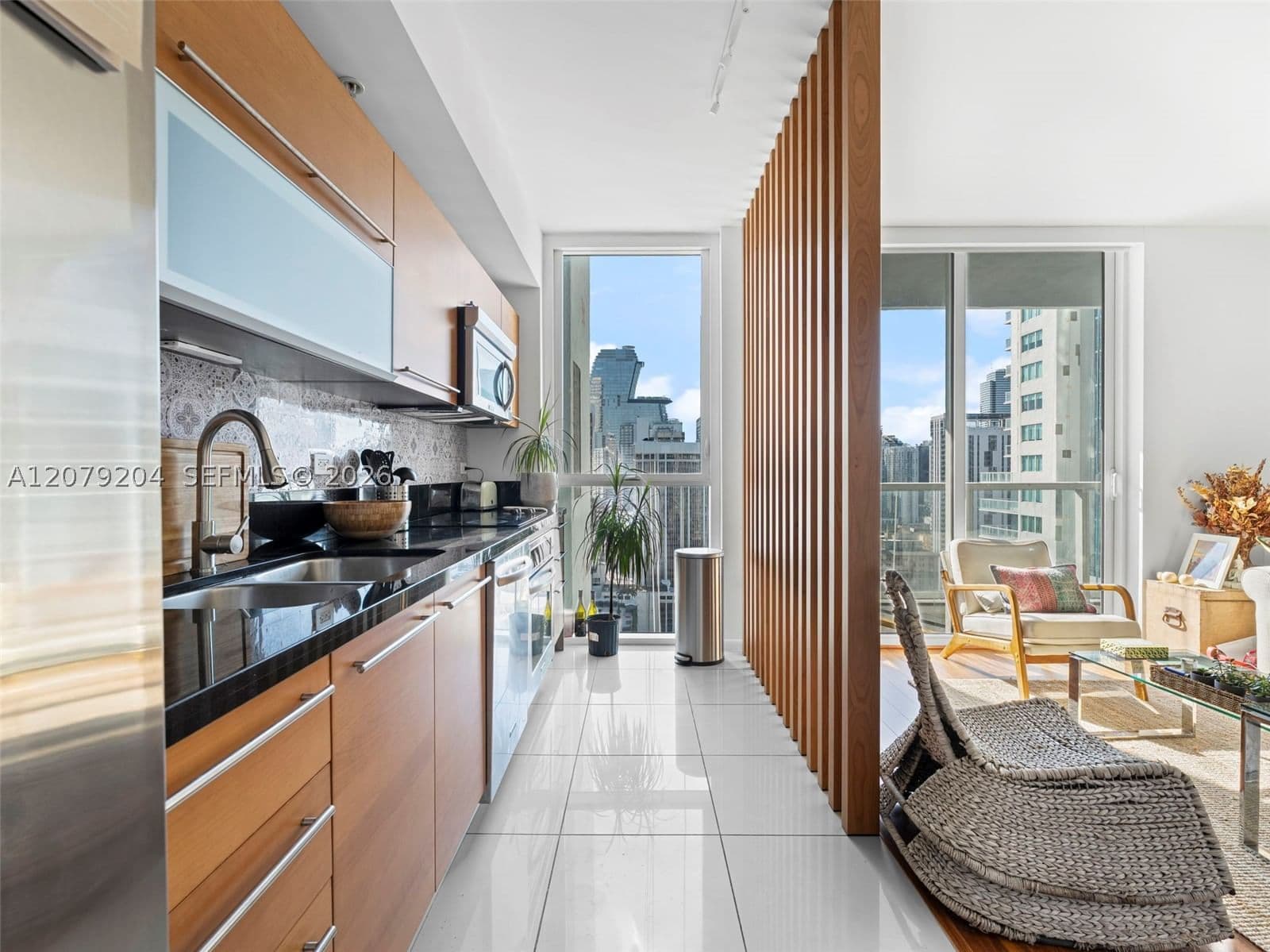 1-bedroom Condo — 244 Biscayne Blvd #3105, Miami, FL 33132