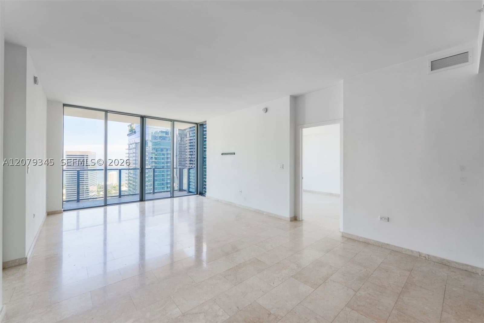 2+1 Condo — 88 7th St #3409, Miami, FL 33130
