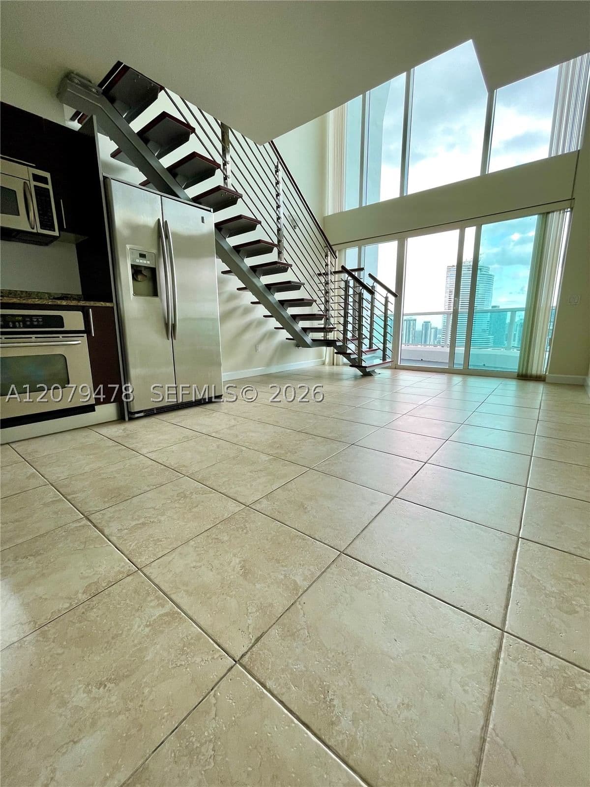 1+1 Condo — 41 5th St #2405, Miami, FL 33131