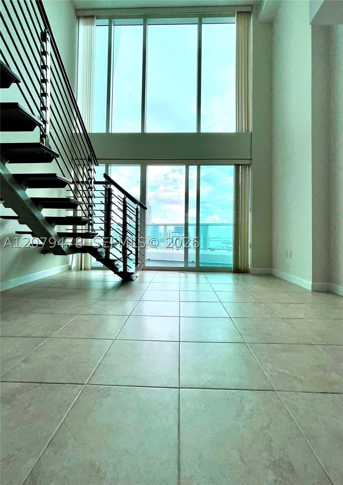 1+1 Condo — 41 5th St #2405, Miami, FL 33131