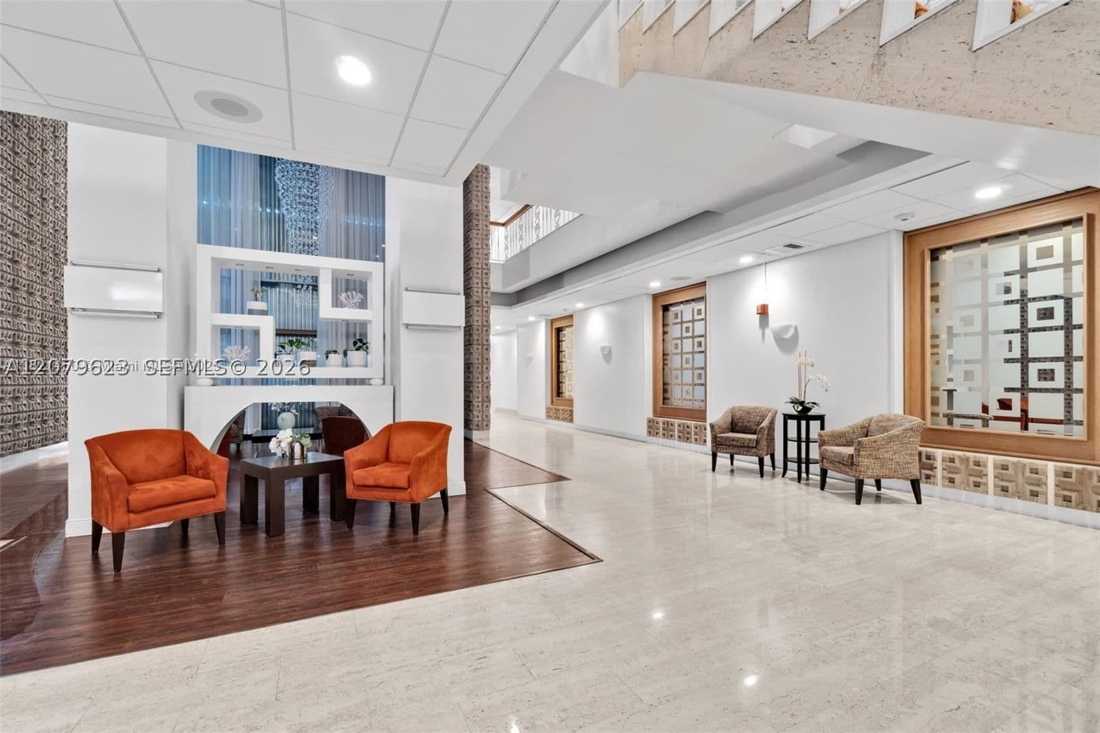 Condo — 2899 Collins Ave #1734, Miami Beach, FL 33140