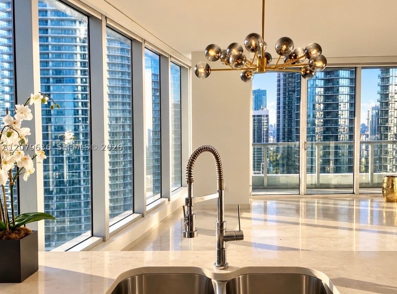 2+1 Condo — 475 Brickell Ave #2915, Miami, FL 33131