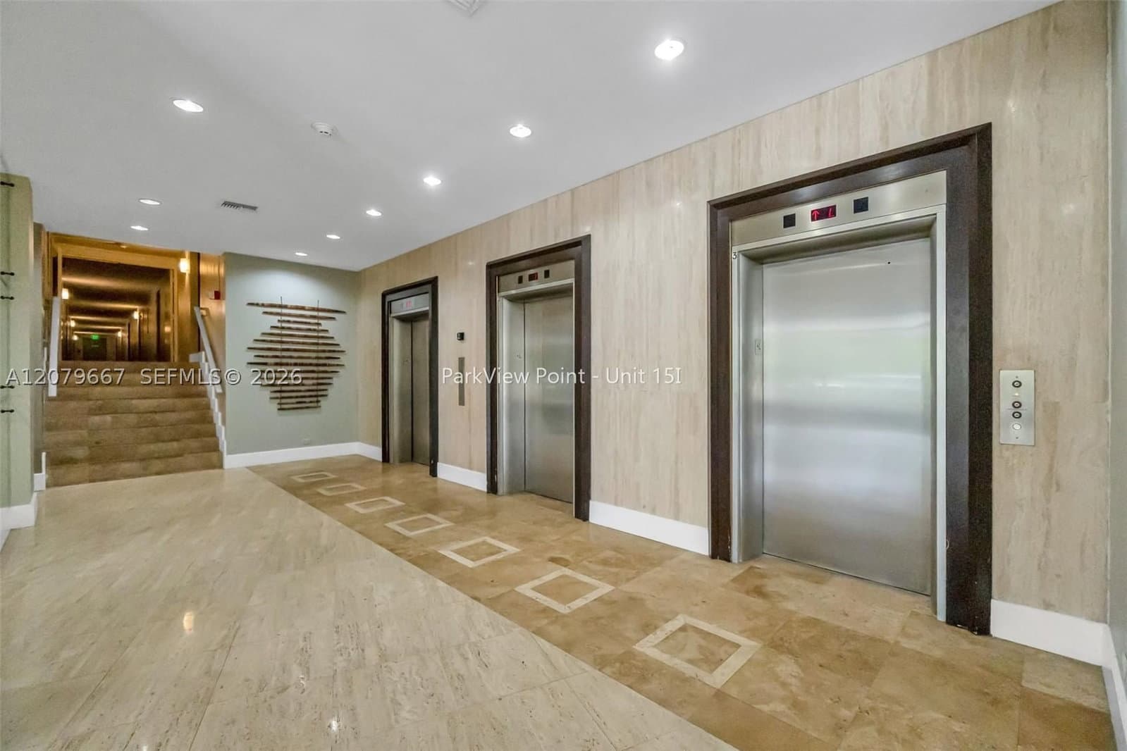 2+1 Condo — 7441 Wayne #15I, Miami Beach, FL 33141