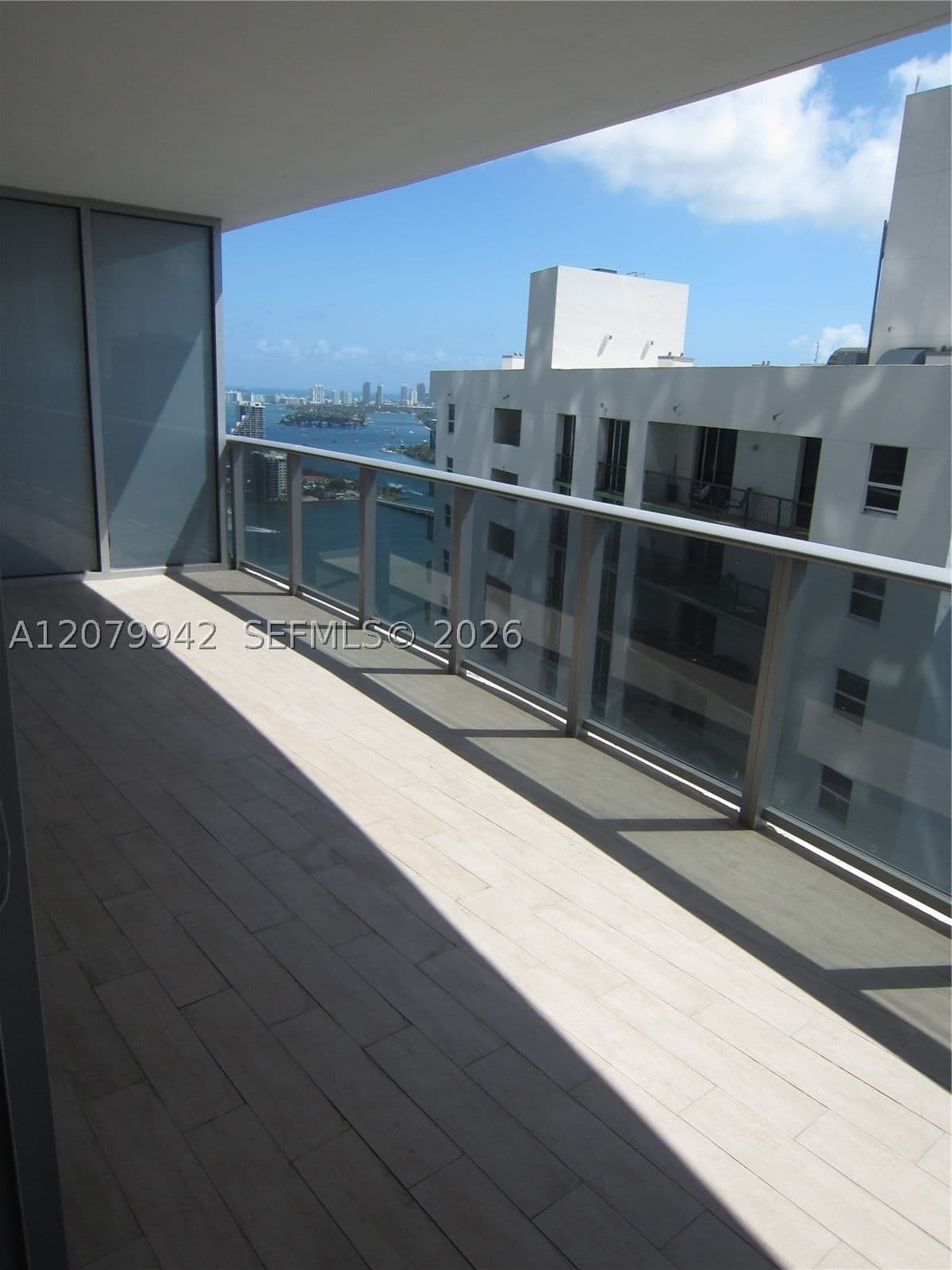 1-bedroom Condo — 488 18th St #3404, Miami, FL 33132