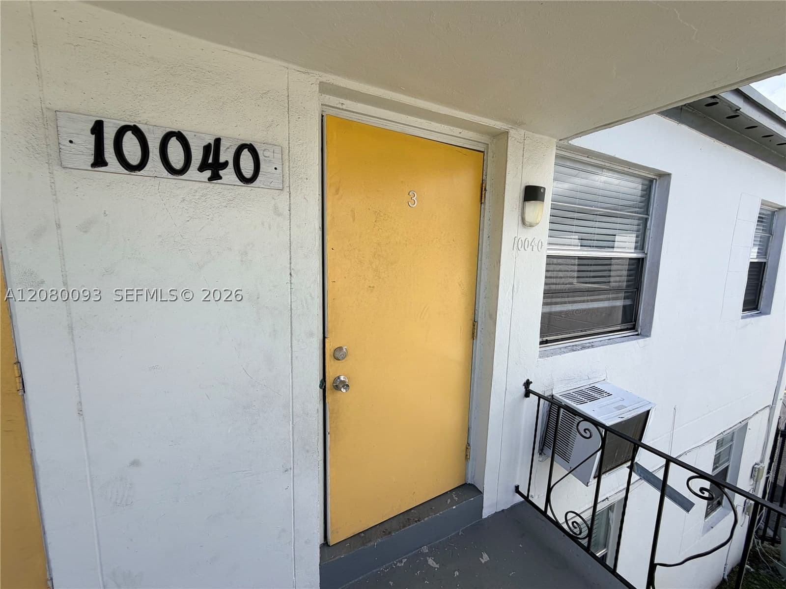 2+1 Mülk — 10040 7 Ct #3-C, Miami, FL 33150