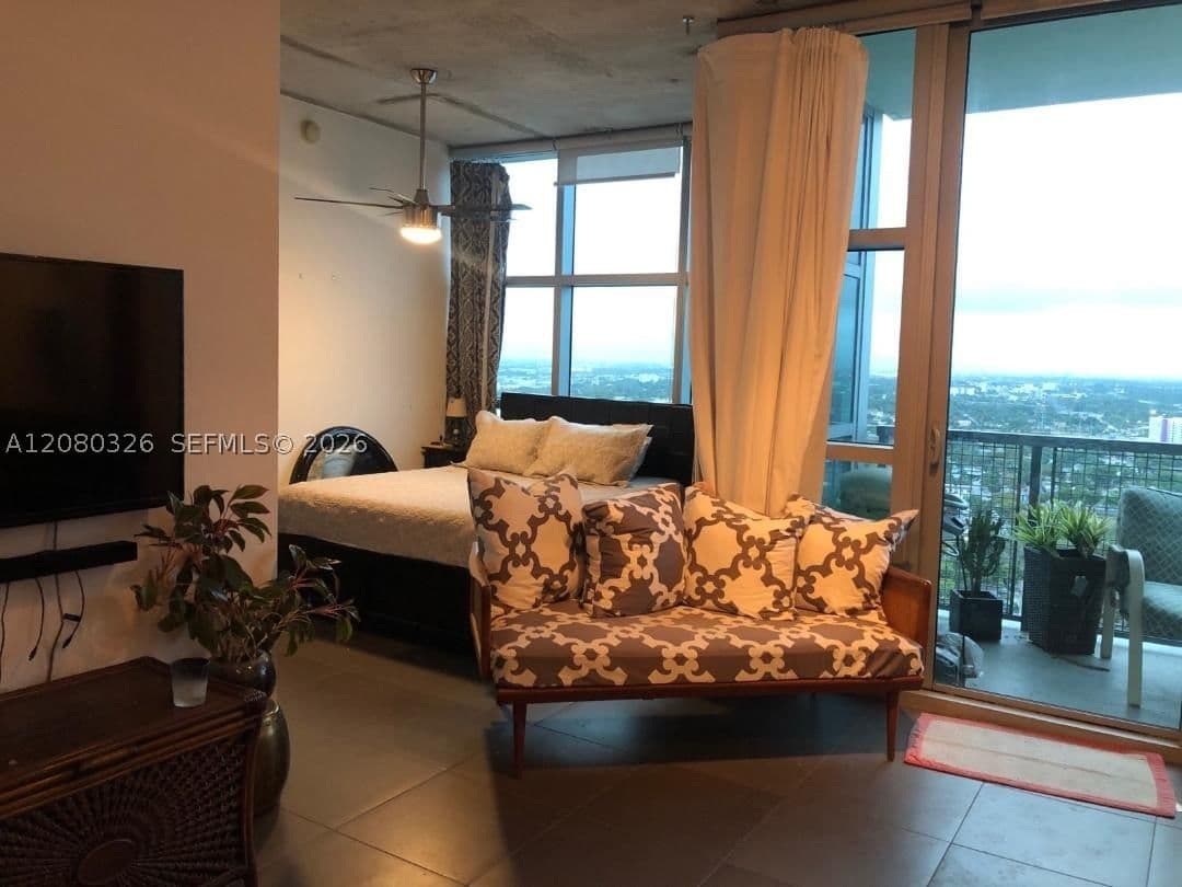 Condo — 3301 1st Ave #H2803, Miami, FL 33137