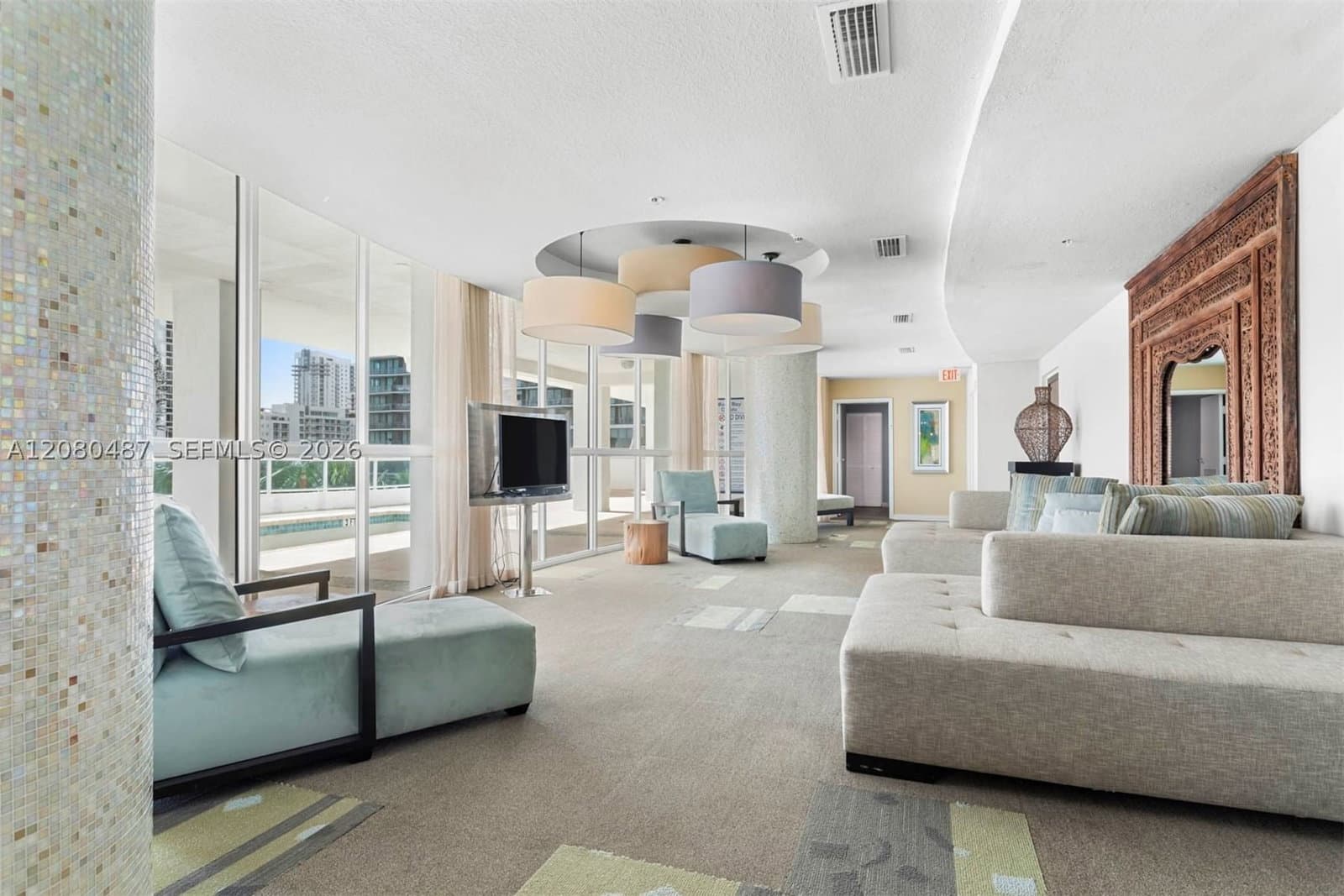 1+1 Condo — 500 29th St #803, Miami, FL 33137