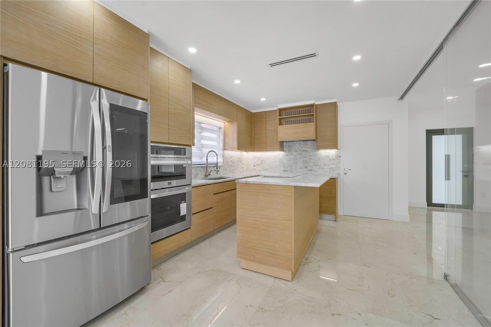 3+1 Müstakil ev — 728 Majorca Ave, Coral Gables, FL 33134
