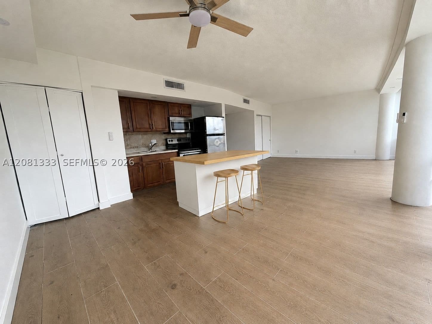 Condo — 900 Bay Dr #615, Miami Beach, FL 33141