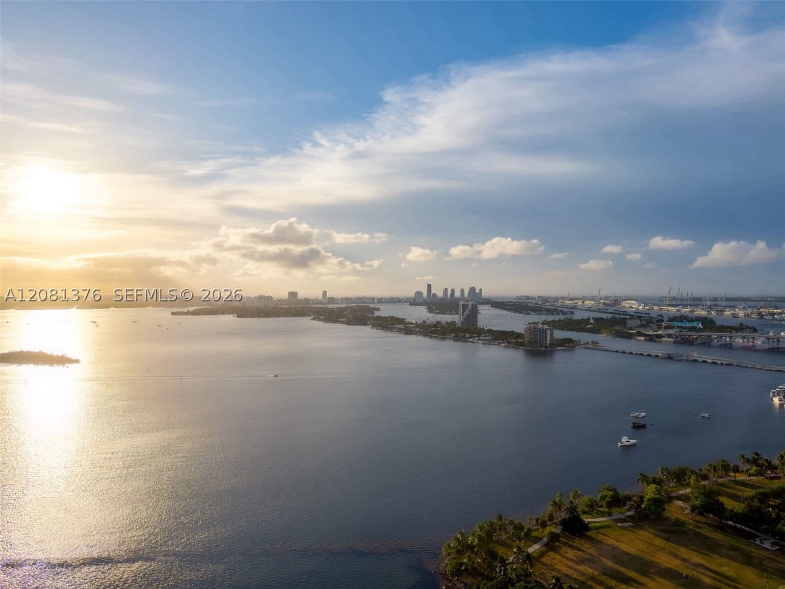 4+1 Condo — 2020 Bayshore Dr #3405-3406, Miami, FL 33137