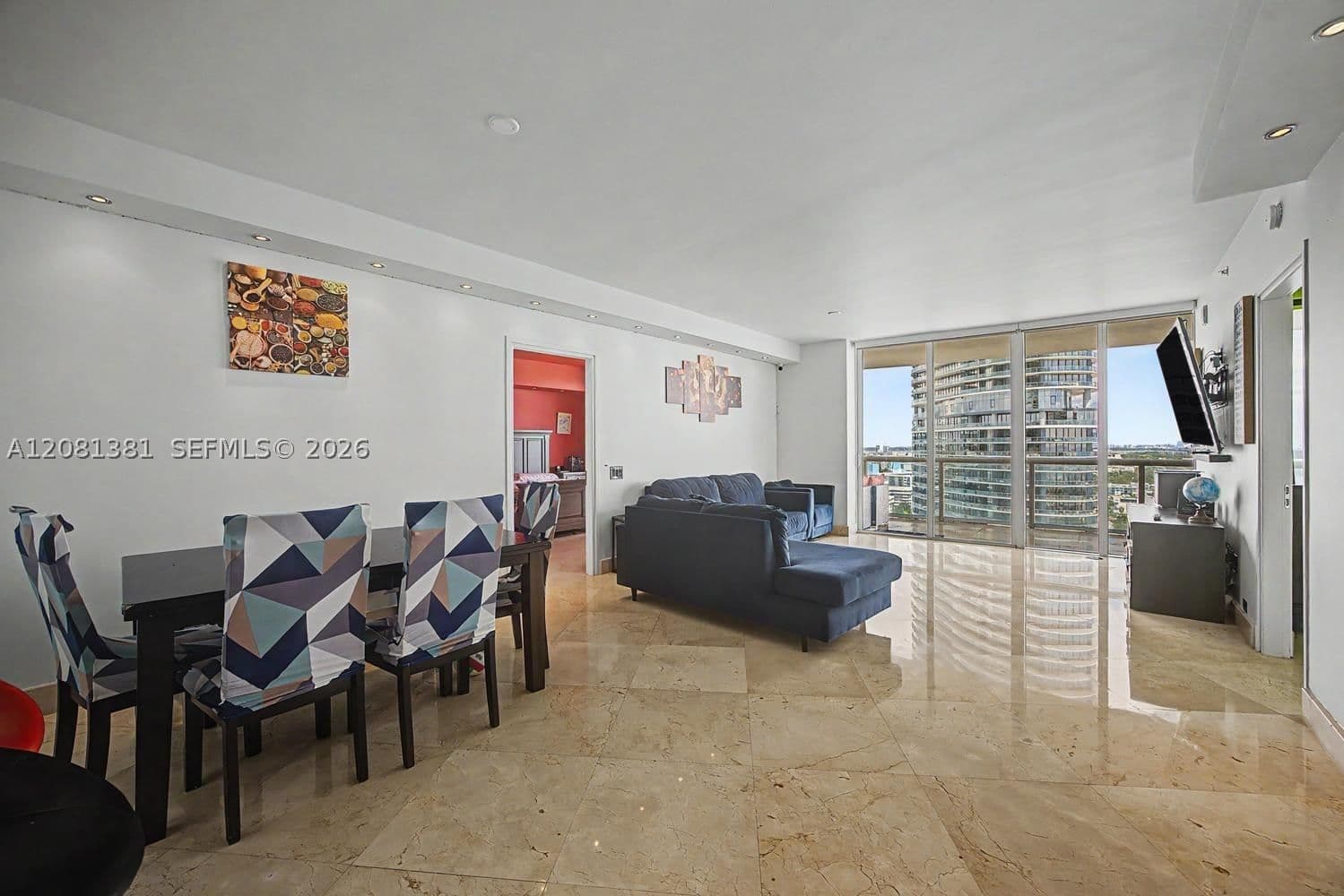 2+1 Condo — 450 Alton Rd #2406, Miami Beach, FL 33139