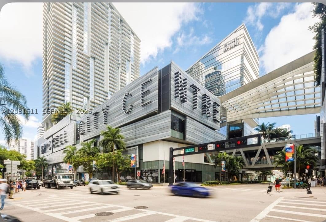 2-bedroom Apartment — 318 4th Ave #1, Miami, FL 33130