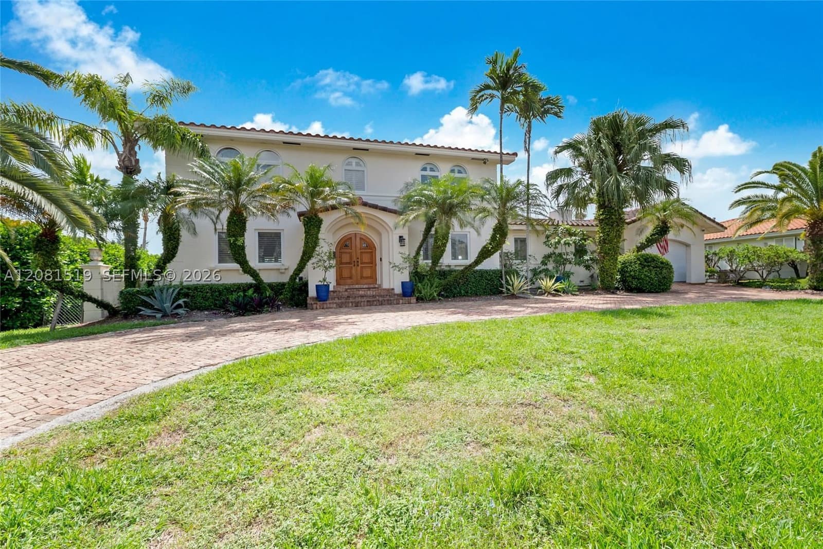 4+1 Müstakil ev — 13035 Nevada St, Coral Gables, FL 33156