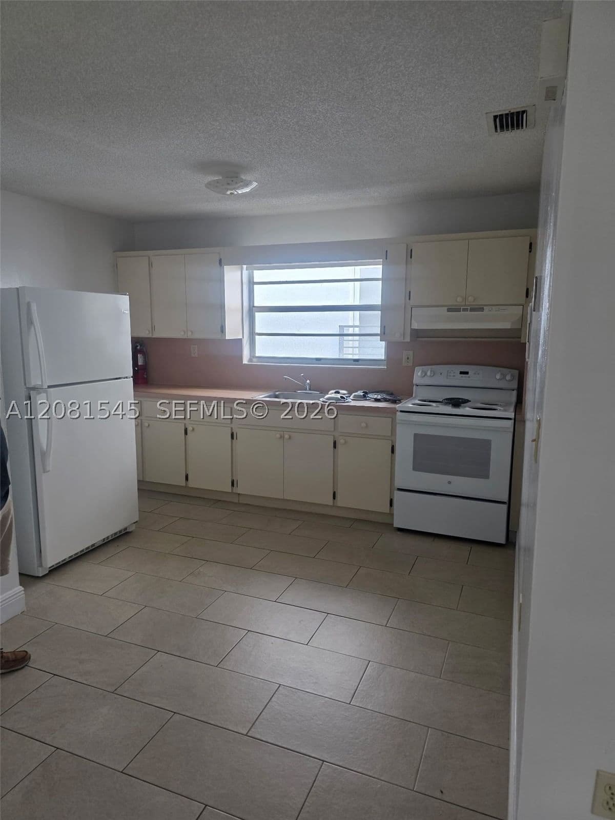 2+1 Daire — 1575 1st St #3, Miami, FL 33125