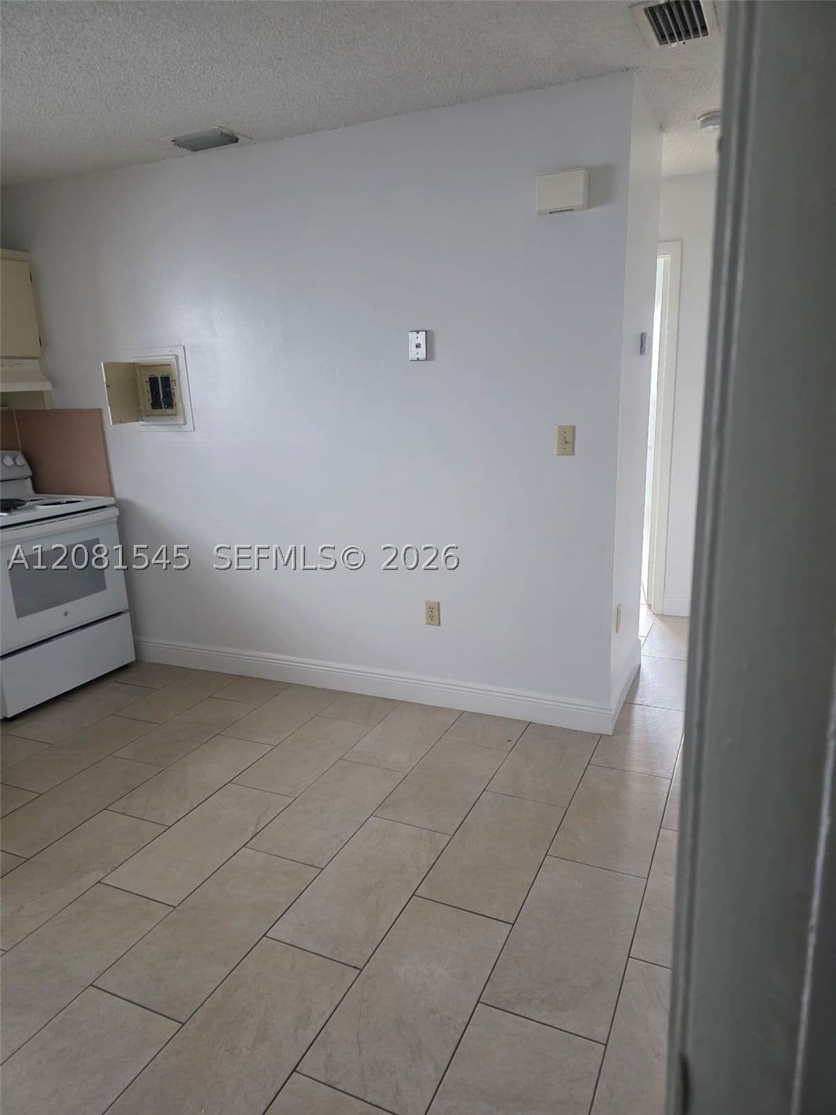 2+1 Daire — 1575 1st St #3, Miami, FL 33125