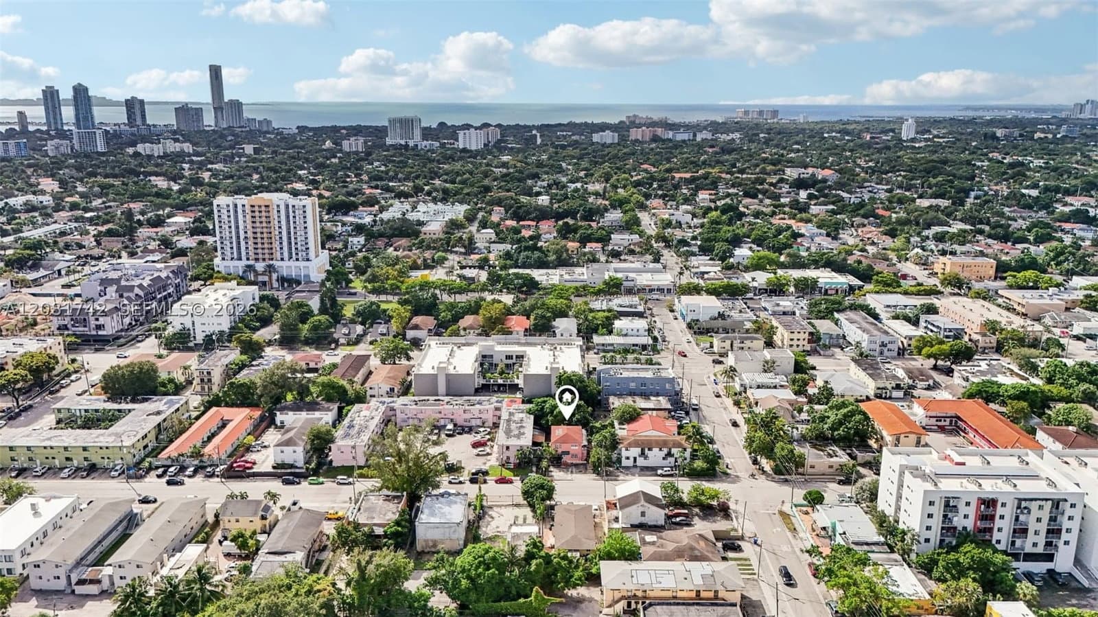 Duplex — 984 6th St, Miami, FL 33130