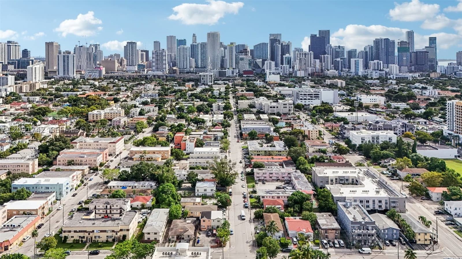 Duplex — 984 6th St, Miami, FL 33130