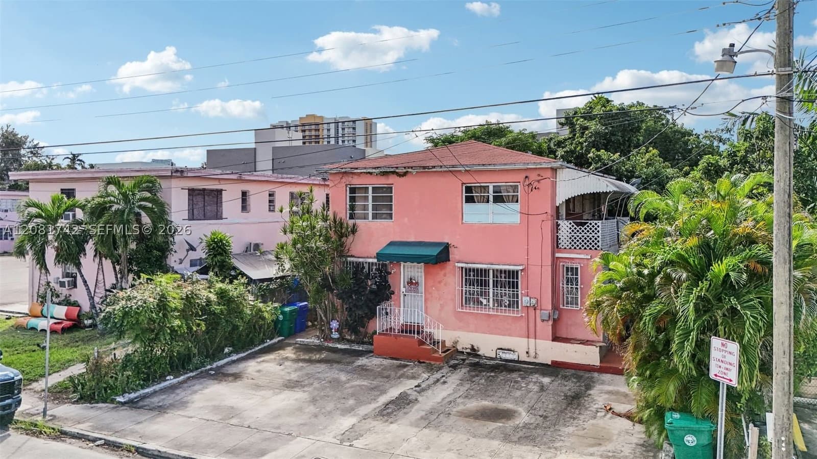 Duplex — 984 6th St, Miami, FL 33130