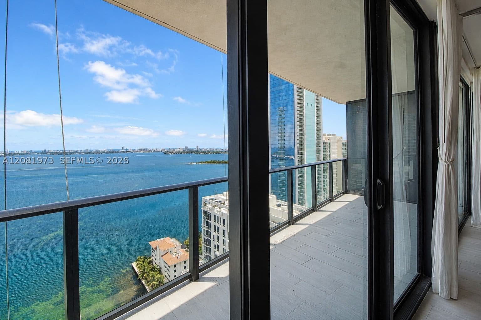 2+1 Condo — 460 28th St #2806, Miami, FL 33137