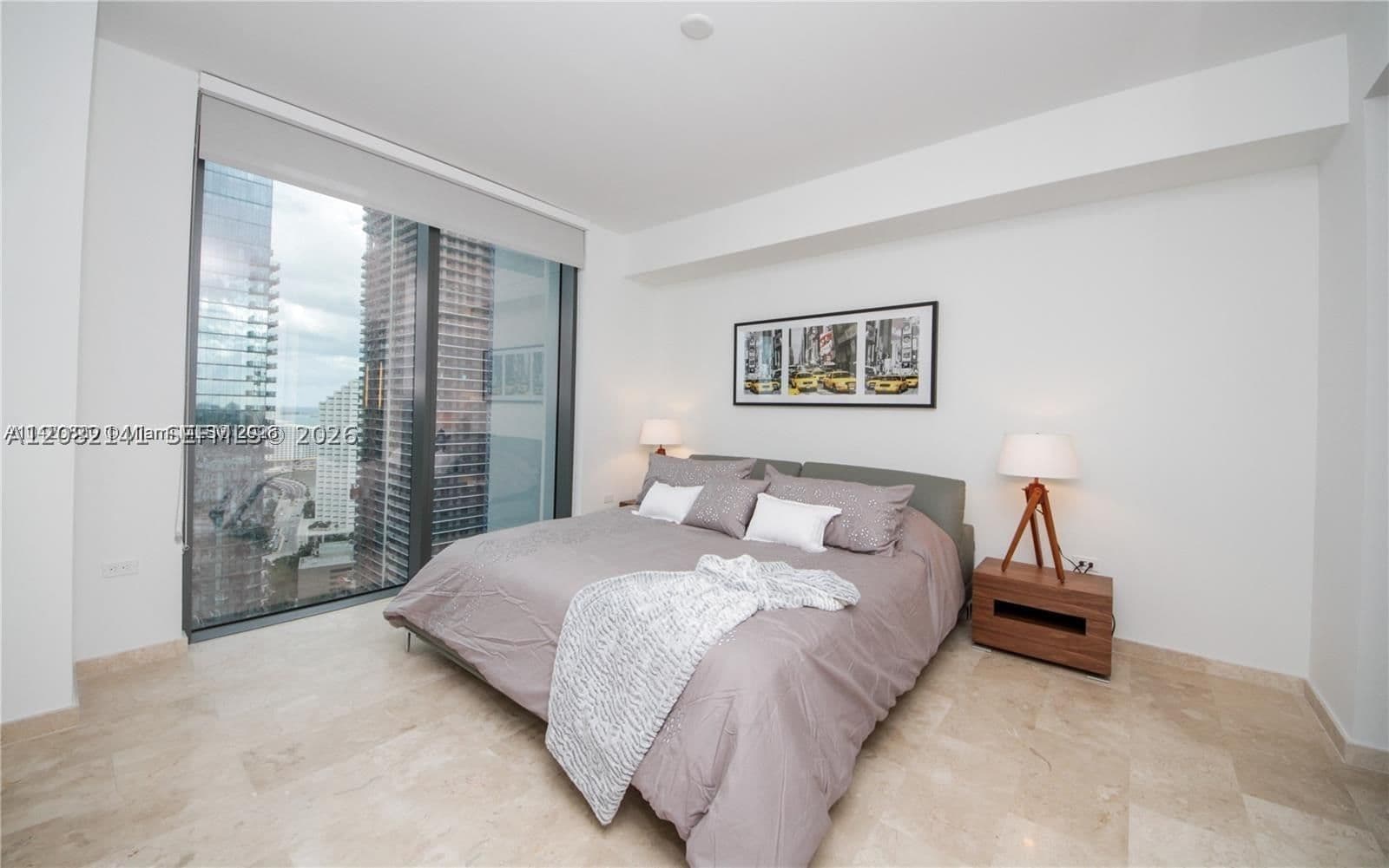 2+1 Condo — 88 7th St #2605, Miami, FL 33130