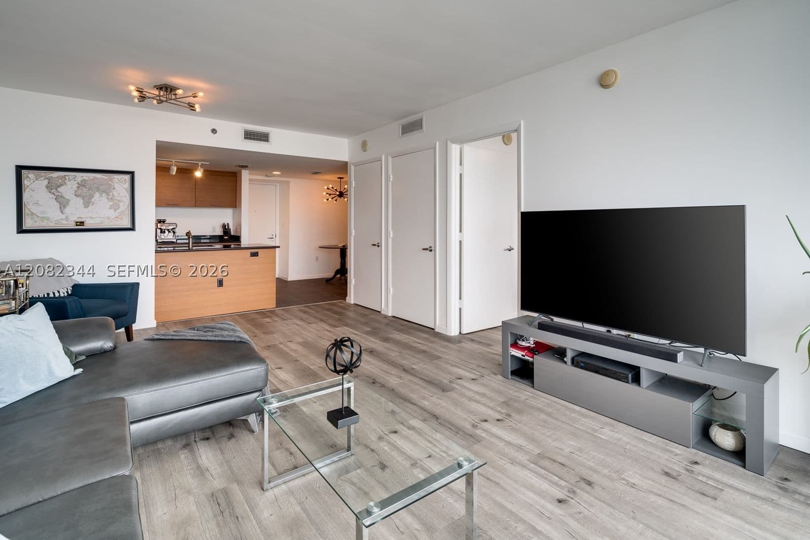 1+1 Condo — 50 Biscayne Blvd #4505, Miami, FL 33132