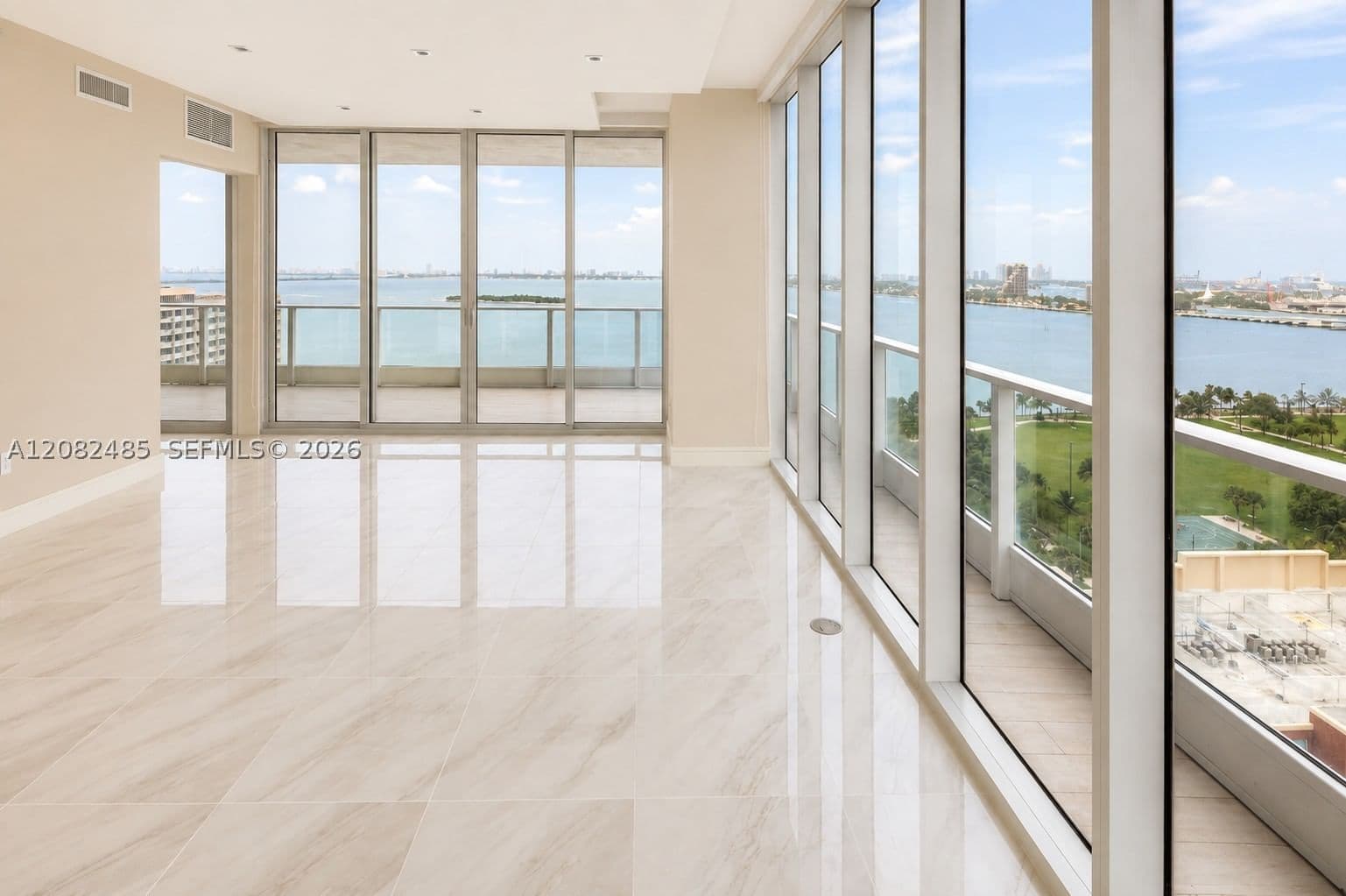 3-bedroom Condo — 2020 Bayshore Dr #1710, Miami, FL 33137