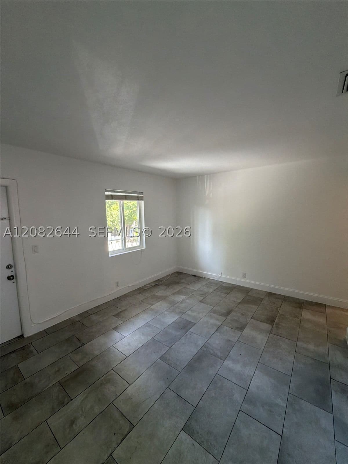 2-bedroom Apartment — 500 35th St #5, Miami, FL 33127