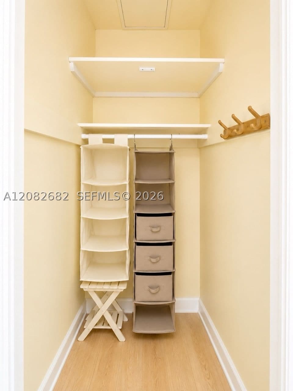 Condo — 3025 Indian Creek Dr #316, Miami Beach, FL 33140