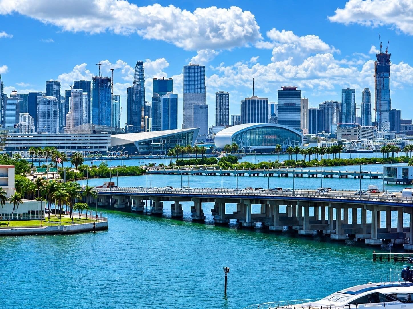 2+1 Condo — 400 Alton Rd #901, Miami Beach, FL 33139
