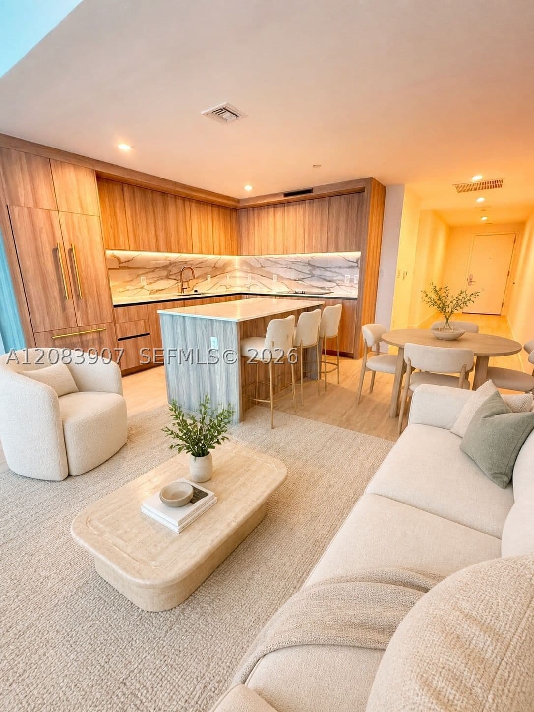 2+1 Condo — 77 5th St #2701, Miami, FL 33131