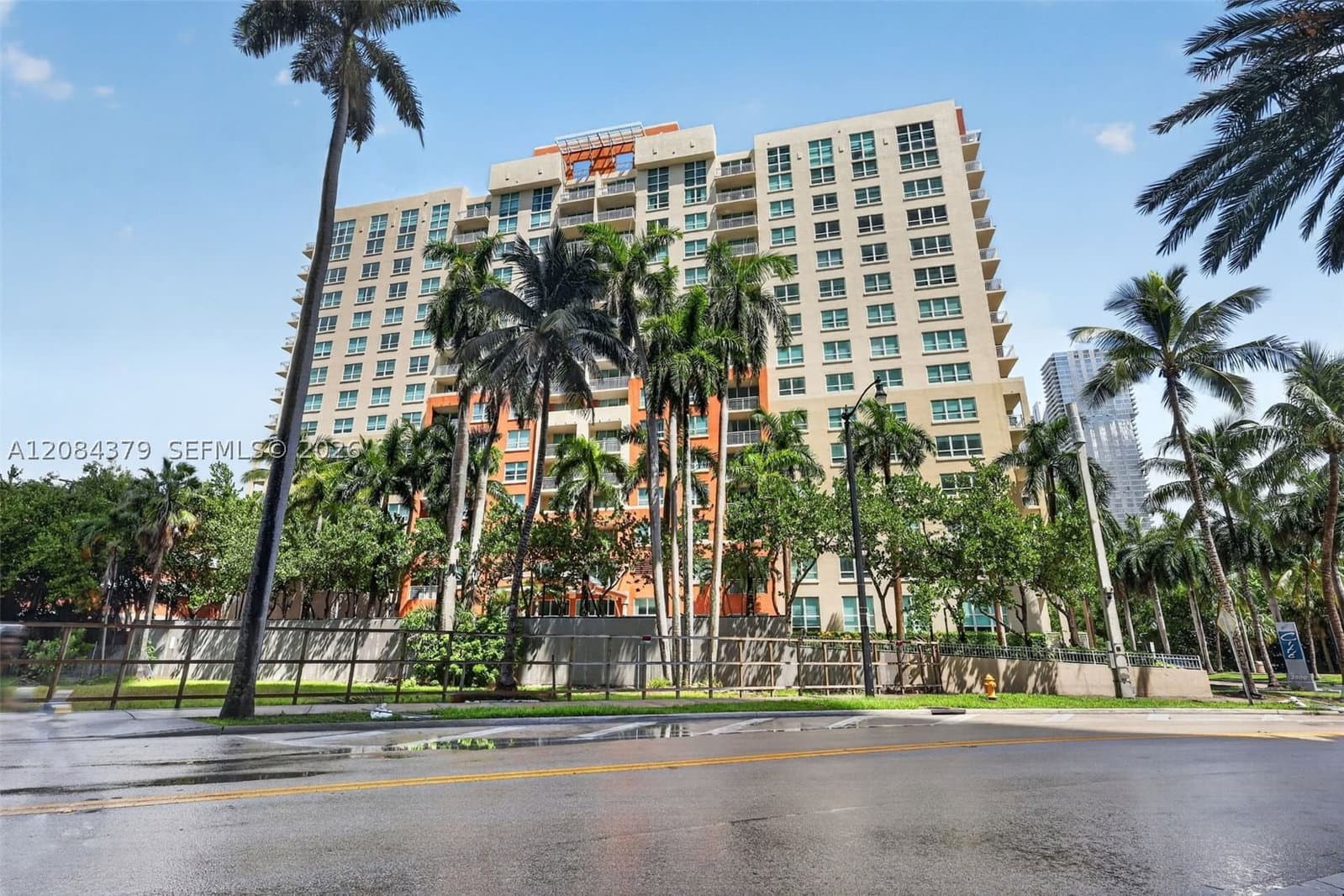 2-bedroom Condo — 2000 Bayshore Dr #317, Miami, FL 33137