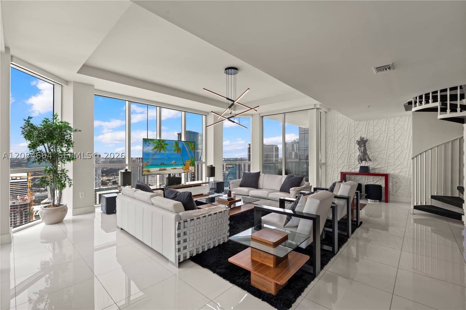 3+1 Condo — 244 Biscayne Blvd #PH4908, Miami, FL 33132